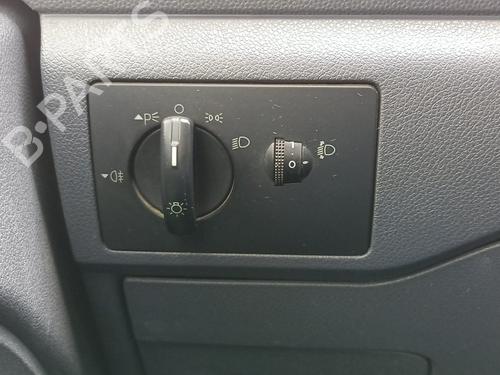Interruttore luci FORD TOURNEO CONNECT 1.8 TDCi (90 hp) 32007894