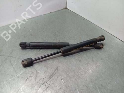 Used Hood lift support ALFA ROMEO STELVIO (949_) 2.2 D Q4 (949.AXB2A) (209 hp) 29753875