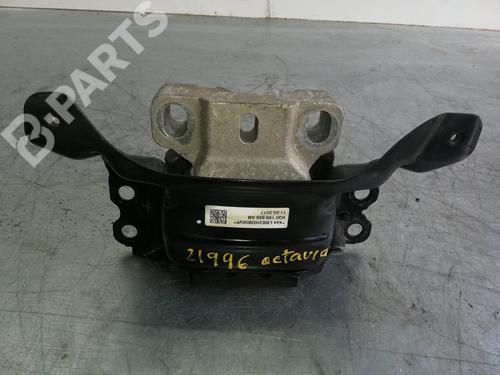 Used Engine mount SKODA OCTAVIA III (5E3, NL3, NR3) 1.6 TDI (110 hp) 9435668
