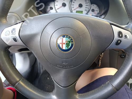 Used Driver airbag Driver airbag ALFA ROMEO 166 (936_) 2.4 JTD (936AXC00, 936AXD01) (175 hp) 36078764 36078764