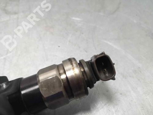 Injector NISSAN PATHFINDER III (R51) 2.5 dCi 4WD | BP8199857M100 