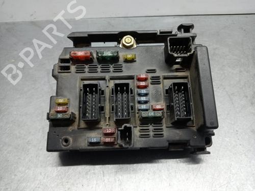 Used Fuse box PEUGEOT 307 (3A/C) [2000-2012]  27700968