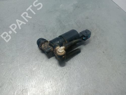 Used Washer pump DACIA DOKKER MPV (KE_) [2012-2021]  31358209