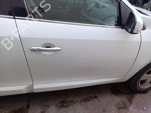 Dør højre fortil Dør højre fortil RENAULT FLUENCE (L3_) 1.5 dCi (L30B) (106 hp) 39720980 39720980
