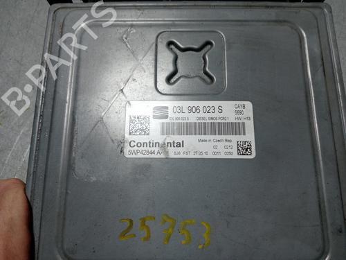 Engine control unit (ECU) SEAT IBIZA IV (6J5, 6P1)  | BP21831920M57 