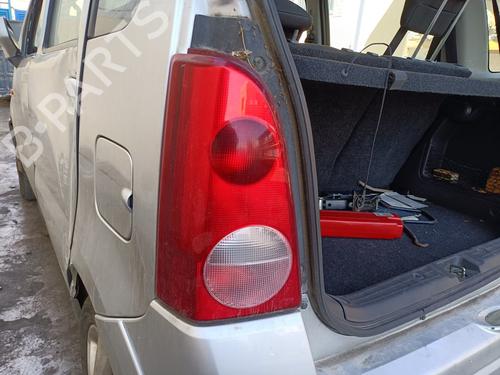 Venstre baglygte OPEL AGILA A (H00) 1.2 16V (F68) (75 hp) 29348476