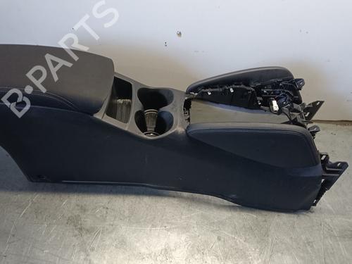 Armrest / Center console NISSAN QASHQAI II (J11, J11_) | BP30151954I20
