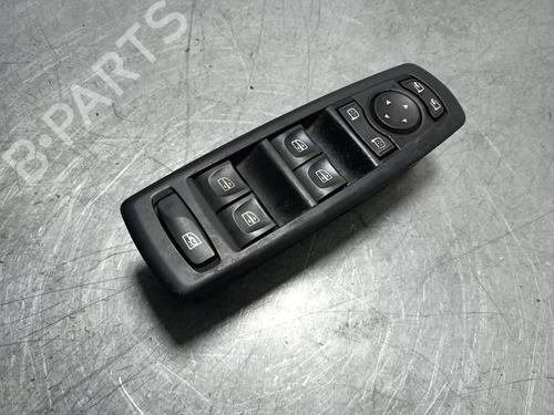 Venstre fortil elrude kontakt Venstre fortil elrude kontakt RENAULT FLUENCE (L3_) 1.5 dCi (L30B) (106 hp) 39720967 39720967