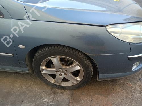 Used Right front fenders Right front fenders 37281727 37281727