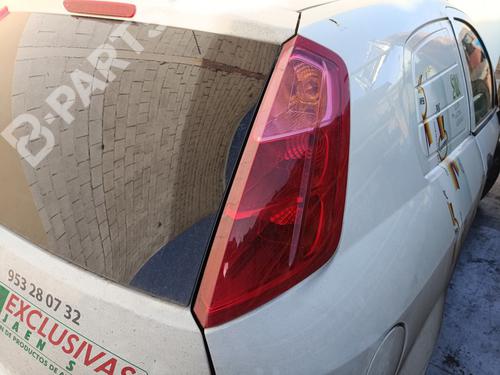 Used Left taillight Left taillight FIAT GRANDE PUNTO (199_) 1.3 D Multijet (75 hp) 11128004 11128004