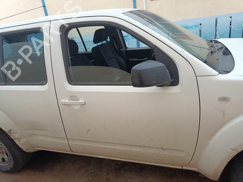 Used Right front door NISSAN PATHFINDER III (R51) [2005-2025]  27441348