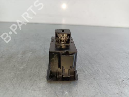 Switch AUDI Q3 (8UB, 8UG) 2.0 TFSI quattro | BP26331064I30 