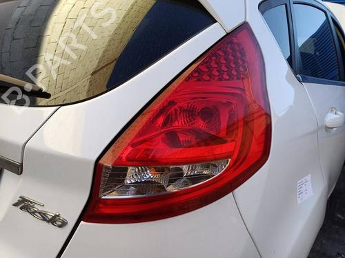 Used Right taillight Right taillight FORD FIESTA VI (CB1, CCN) 1.6 TDCi (95 hp) 40523059 40523059