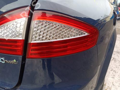 Feu arrière droit FORD MONDEO IV (BA7) [2007-2015]  31868924