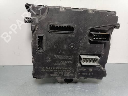 Used Fuse box RENAULT KANGOO / GRAND KANGOO II (KW0/1_) 1.5 dCi 110 (KW06, KW12) (110 hp) 12496529