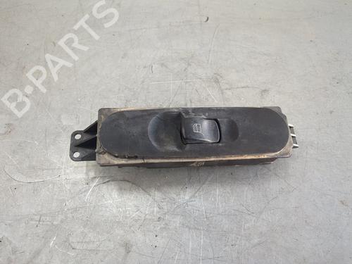Used Right front window switch Right front window switch MERCEDES-BENZ SPRINTER 3,5-t Van (B906) 313 CDI (906.631, 906.633, 906.635, 906.637) (129 hp) 8121471 8121471