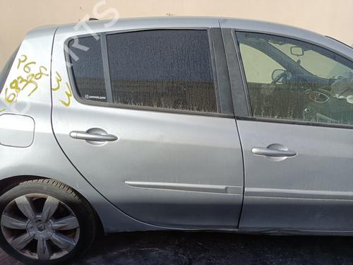Used Right rear door RENAULT CLIO III (BR0/1, CR0/1) 1.5 dCi (BR17, CR17) (86 hp) 30313925