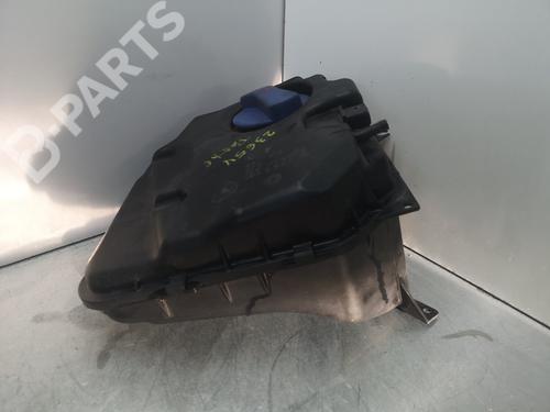 Used Expansion tank PORSCHE CAYENNE (9PA) 3.2 (250 hp) 11914159