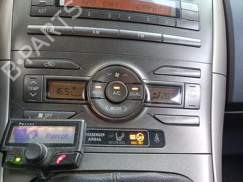 climate-control-toyota-auris-_e15_-2006-2007-2008-2009-2010-2011-2012-2013-34459248 main image