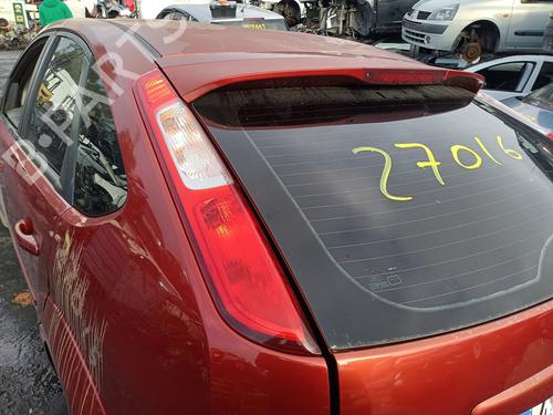 Used Left taillight FORD FOCUS II (DA_, HCP, DP) [2004-2013]  31598410