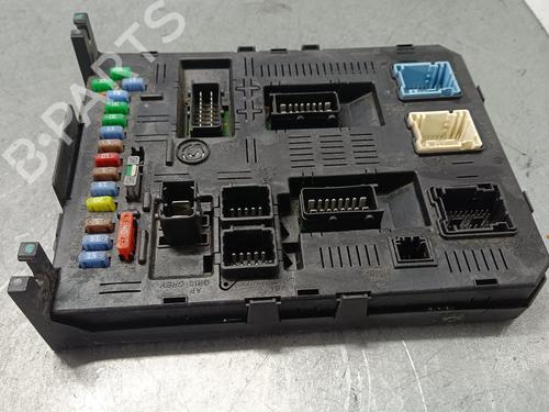 Sikringsdåse PEUGEOT 407 (6D_) [2004-2011]  29927602