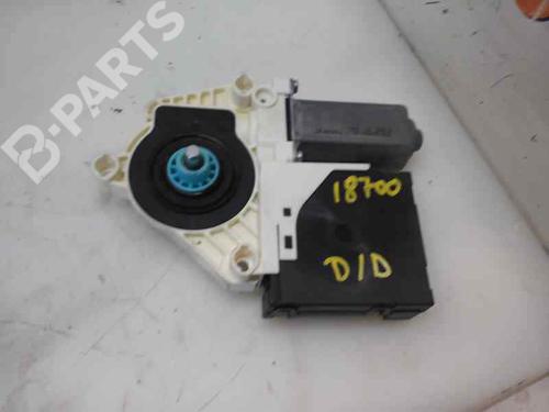 Used Right front window motor SEAT LEON (1P1) 1.9 TDI (90 hp) 2336634