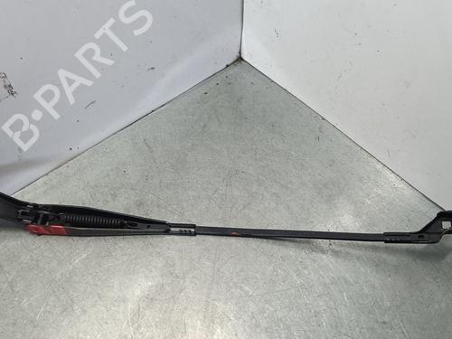 Front windshield wiper arm PEUGEOT 2008 I (CU_) 1.6 HDi | BP29306124C143 