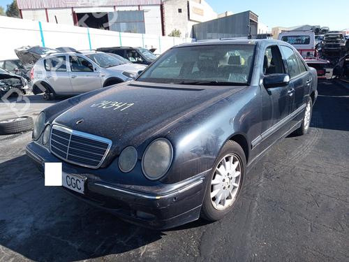 Engine control unit (ECU) MERCEDES-BENZ E-CLASS (W210) E 270 CDI (210.016) | BP18951488M57 