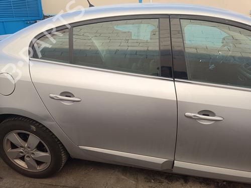 Right rear door RENAULT FLUENCE (L3_) 1.5 dCi (L30D, L30L, L306, L33F, L33L, L33M, L33V, L33W) BP24621238C5