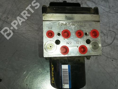 Used ABS pump VW PASSAT B6 (3C2) 1.9 TDI (105 hp) 9578480