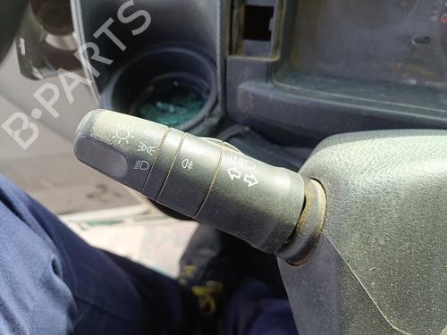 Used Steering column stalk NISSAN CABSTAR (F24M, F24W) 28.11 DCI, 32.11 DCI, 35.11 DCI 2.5 (F24M) (110 hp) 17098217