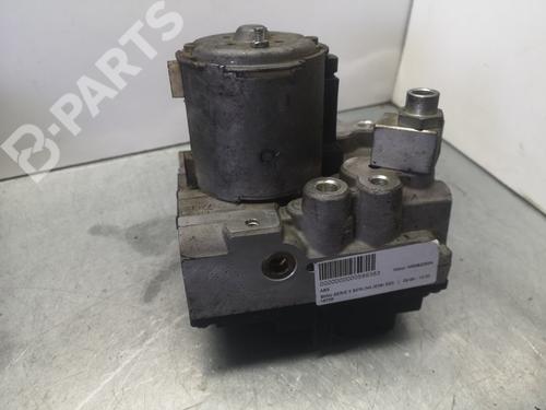 Used ABS pump BMW 5 (E39) 520 i (150 hp) 2266562