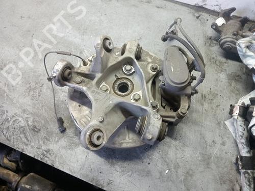 Used Right rear steering knuckle TESLA MODEL 3 (5YJ3) [2017-2025]  31157092