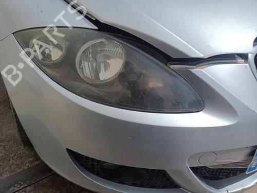 Used Right headlight Right headlight SEAT LEON (1P1) [2005-2013] 33890949 33890949