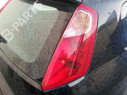 Farolim direito FIAT GRANDE PUNTO (199_) 1.3 D Multijet (199.AXD11, 199.AXD1A, 199.AXD1B,... (90 hp) 6153093