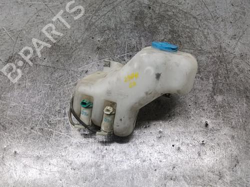 Used Windscreen washer tank NISSAN PATROL GR V Wagon (Y61) 3.0 DTi (160 hp) 22389283