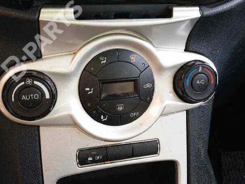 Airco bedieningspaneel FORD FIESTA VI (CB1, CCN) 1.6 TDCi (95 hp) 578588