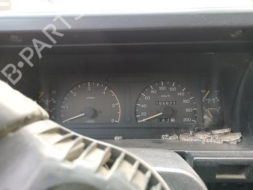 Used Instrument cluster OPEL MONTEREY A (M92) 3.1 TD (UBS69D, UBS69G) (114 hp) 32843365