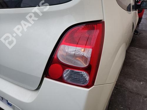 Used Right taillight RENAULT TWINGO II (CN0_) 1.5 dCi 75 (75 hp) 11841832