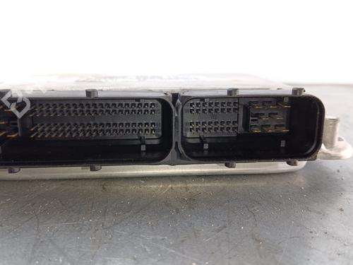 Engine control unit (ECU) VW PASSAT B5.5 (3B3)  | BP13742411M57 