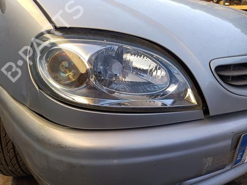 Faro derecho Faro derecho CITROËN SAXO (S0, S1) 1.5 D (57 hp) 35799070 35799070