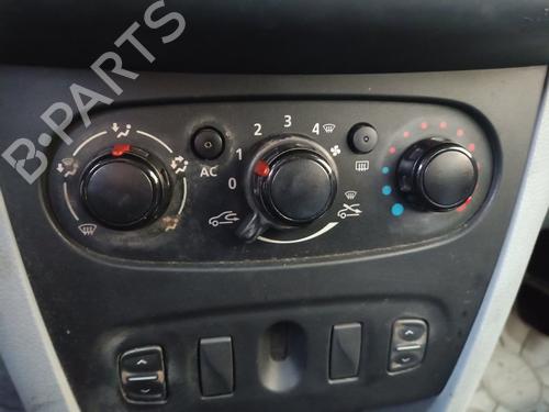 ac-styreenhet-manvreringsenhet-dacia-sandero-ii-2012-29172996 main image