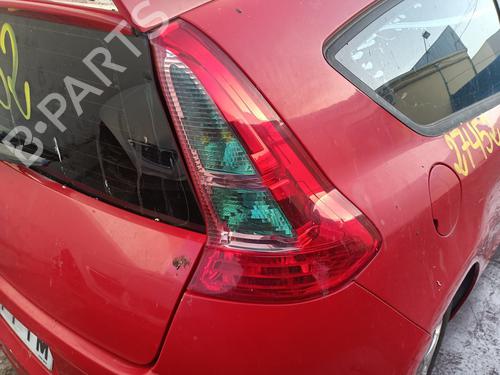 Used Right taillight Right taillight 37012735 37012735