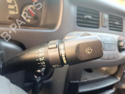 Used Steering column stalk HYUNDAI TRAJET (FO) 2.0 CRDi (113 hp) 26528794