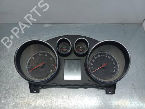 Used Instrument cluster OPEL ASTRA J Sports Tourer (P10) [2010-2015]  6565892