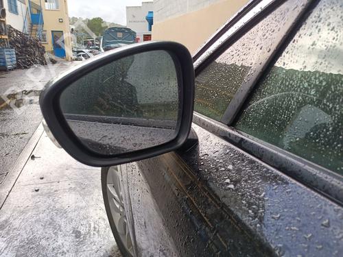 Rétroviseur gauche PEUGEOT 508 I (8D_) 2.0 HDi (140 hp) 31868647