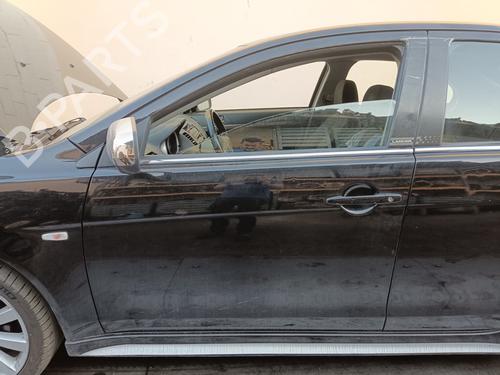 Dør venstre fortil MITSUBISHI LANCER VIII Sportback (CX_A) 2.0 DI-D (CX8A) (140 hp) 29392635