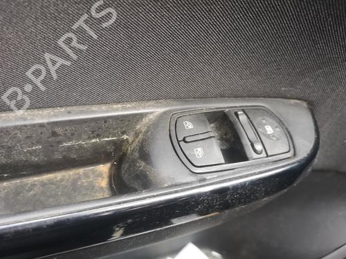 Used Left front window switch OPEL CORSA E (X15) [2014-2025]  17745408