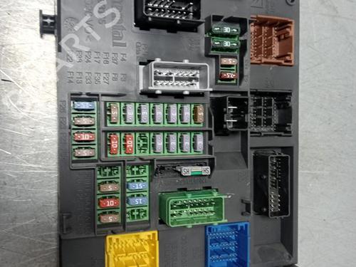 Fuse box CITROËN C4 II (NC_)  | BP24437105E1 