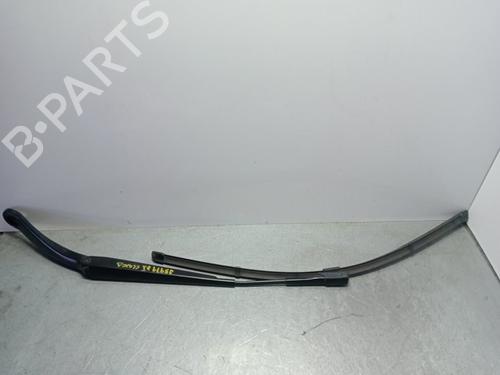 Used Front windshield wiper arm Front windshield wiper arm MERCEDES-BENZ A-CLASS (W176) A 200 CDI / d (176.008) (136 hp) 33658591 33658591